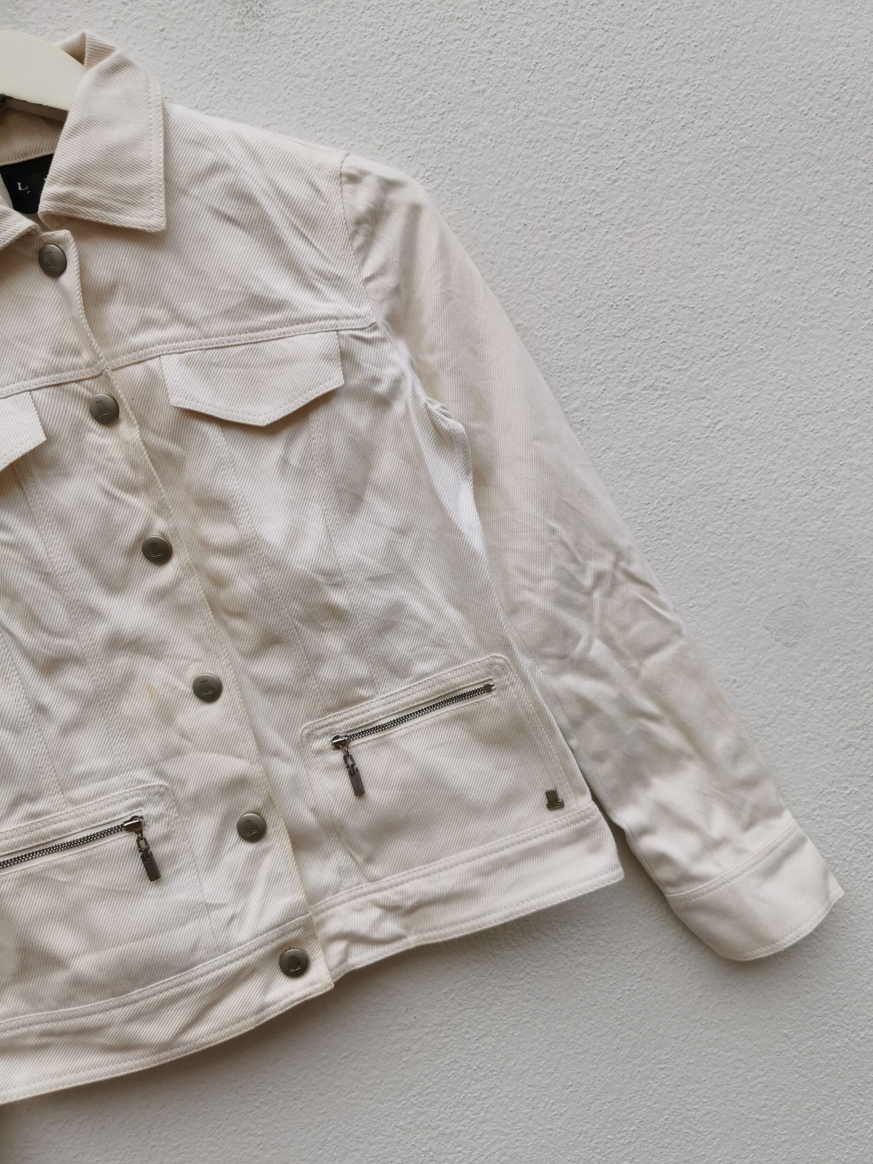 Lanvin 🔴Lanvin white denim jacket🔴 Size XS / US 0-2 / IT 36-38 - 4 Thumbnail