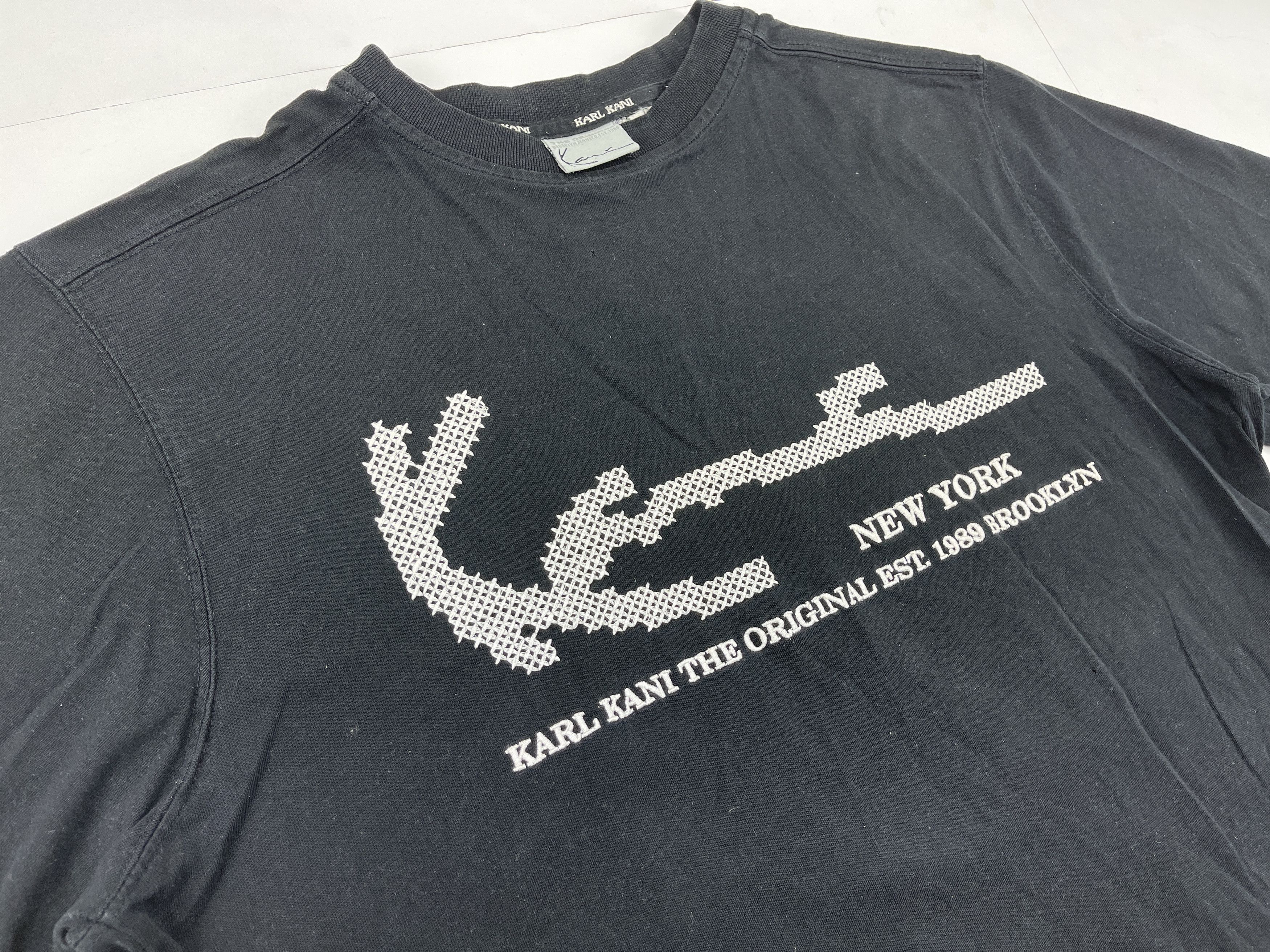 Karl Kani Karl Kani t-shirt, vintage 90s, 1990s hip hop, Y2K, size L Size US L / EU 52-54 / 3 - 4 Thumbnail