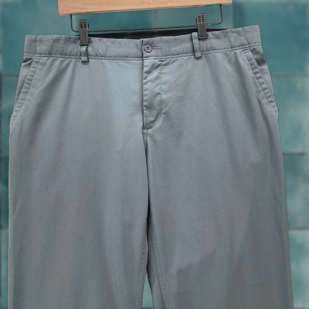 Nike Nike Golf Dri-Fit Victory Pants Mens 38x30 Gray Performance Stretch Preppy Wick Size US 38 / EU 54 - 1 Thumbnail