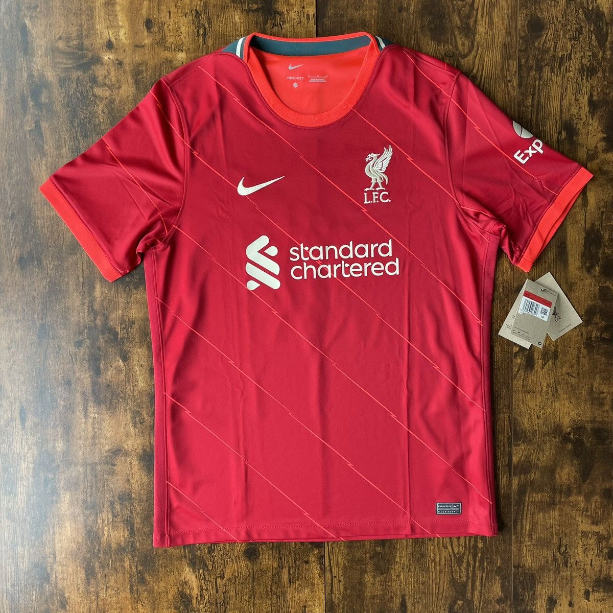 Nike Liverpool 21/22 home nike soccer jersey - Mane 10 Size US L / EU 52-54 / 3 - 2 Thumbnail