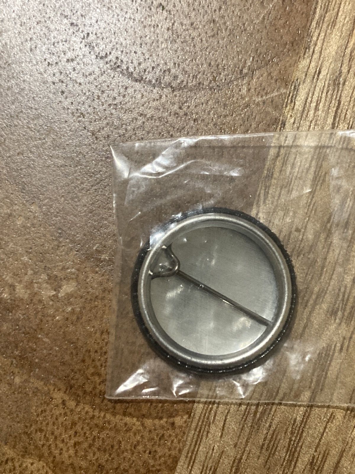 Supreme Supreme R.I.P. Button Size ONE SIZE - 2 Thumbnail