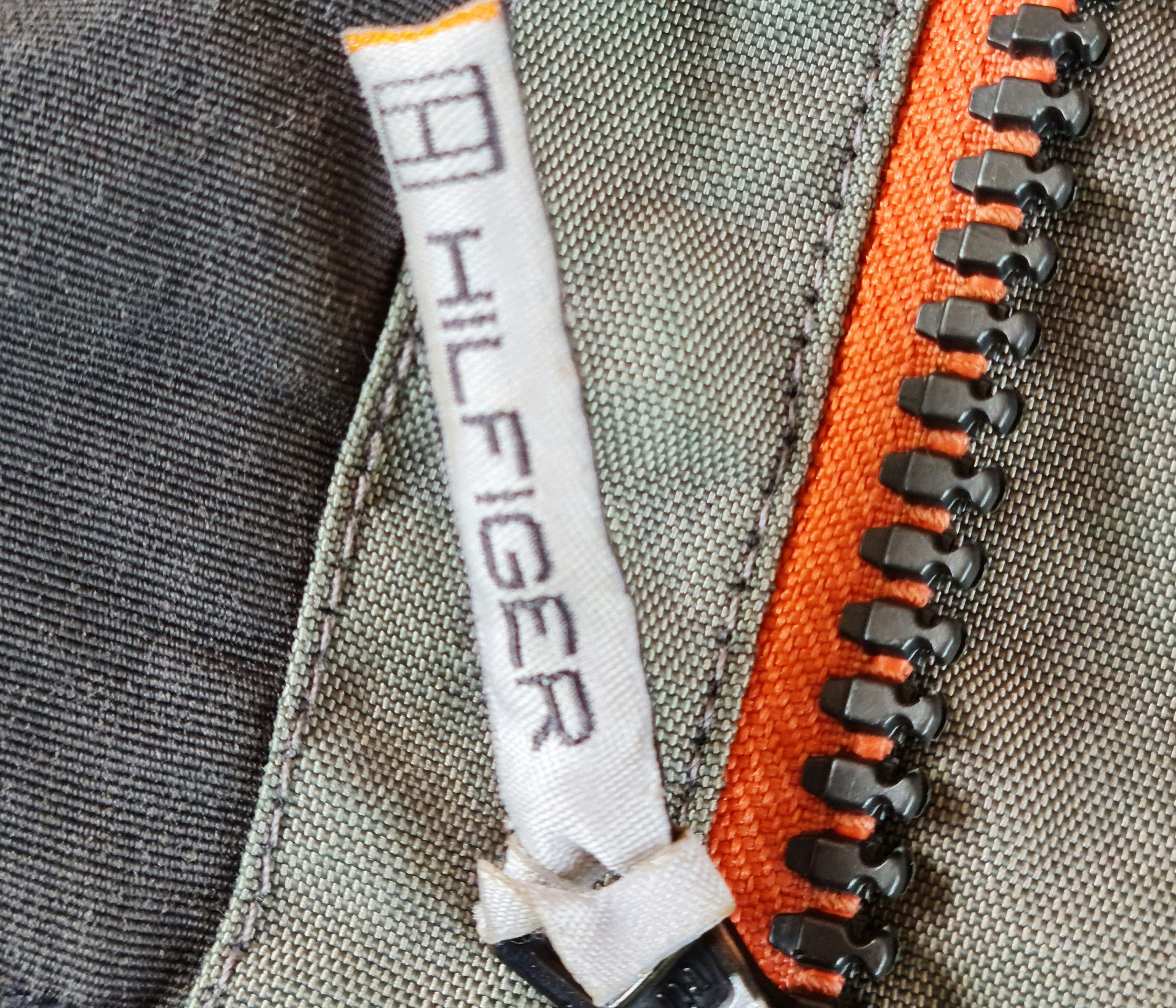Tommy Hilfiger Vtg Tommy Hilfiger Outdoor Jacket Riri Zip Size US L / EU 52-54 / 3 - 11 Thumbnail