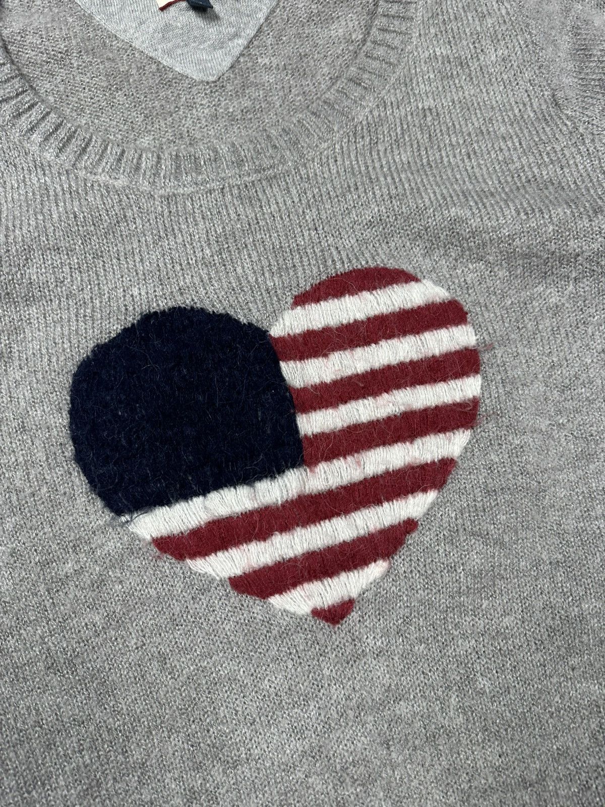 Tommy Hilfiger × Vintage Vintage Y2K Tommy Hilfiger Grey US Flag Sweater Jumper Size US S / EU 44-46 / 1 - 6 Thumbnail