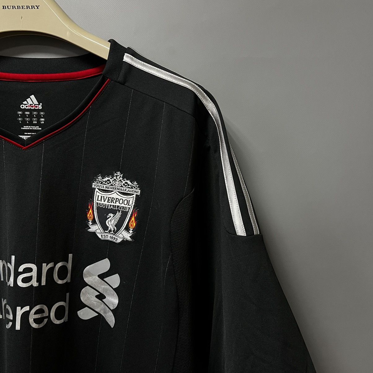 Adidas Vintage Adidas Liverpool #9 Jersey T Shirt Y2K Size US L / EU 52-54 / 3 - 4 Thumbnail