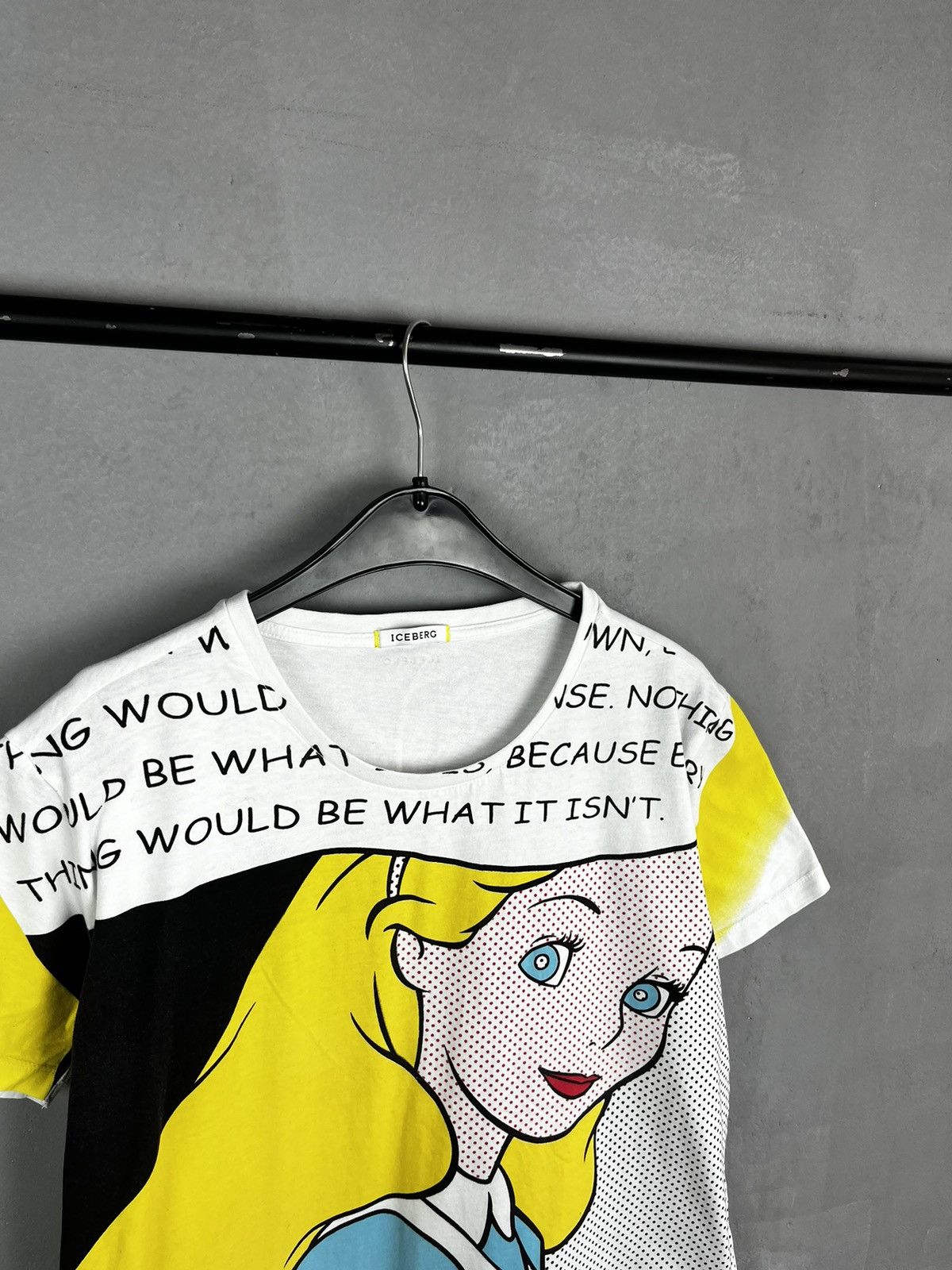 Designer × Iceberg VTG Iceberg x Disney Snow White Graphic T-Shirt Size S / US 4 / IT 40 - 4 Thumbnail