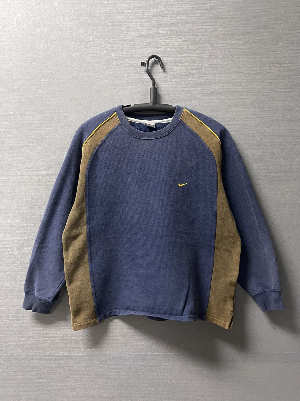 Nike Vintage Nike Sweater Size US XL / EU 56 / 4 - 1 Thumbnail