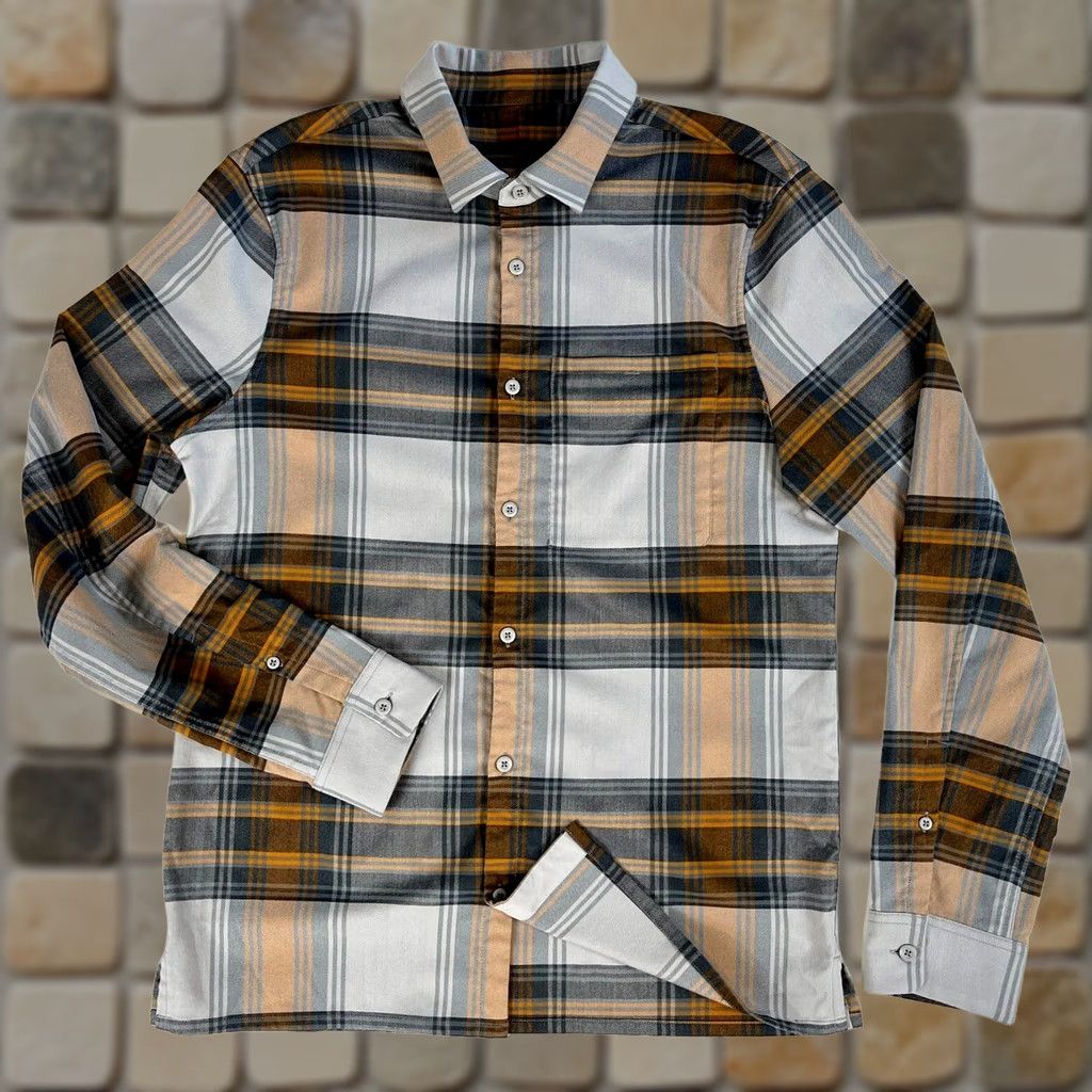 Lululemon Lululemon Mason's Peak Flannel Shirt Shadow Plaid Sz M Mens Button-Up Long Sleeve Shirt Size US M / EU 48-50 / 2 - 1 Thumbnail