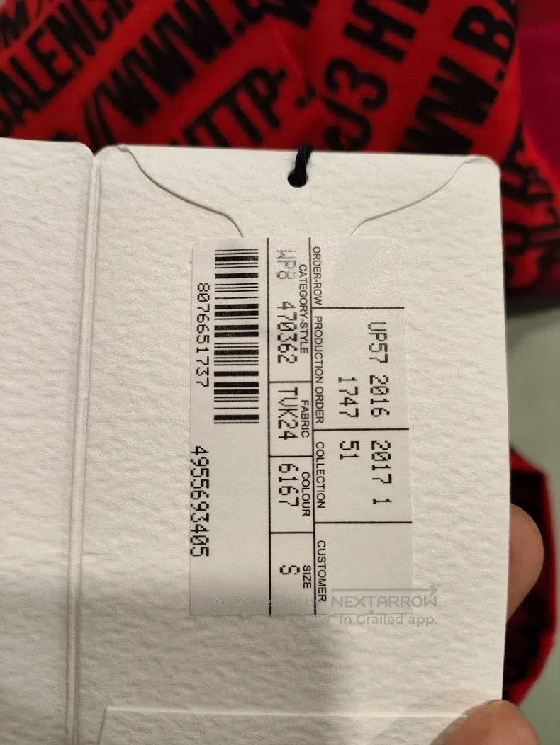Balenciaga Balenciaga Red Full Print Logo Tight Short Sleeve Size US S / EU 44-46 / 1 - 7 Thumbnail