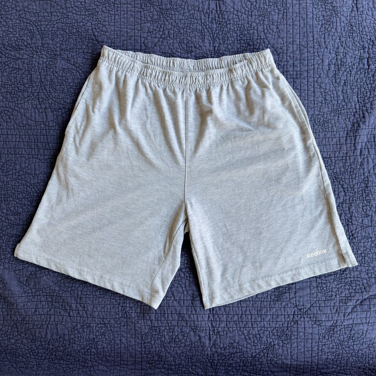 Reebok × Vintage VINTAGE Y2K Reebok sweatshorts - heather gray Size US 33 - 1 Thumbnail