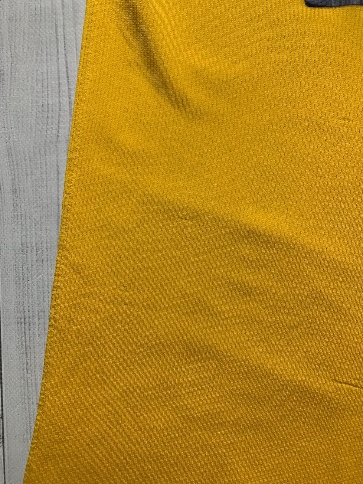 Nike × Vintage Vintage Arsenal soccer jersey Nike yellow size M Size US M / EU 48-50 / 2 - 4 Thumbnail