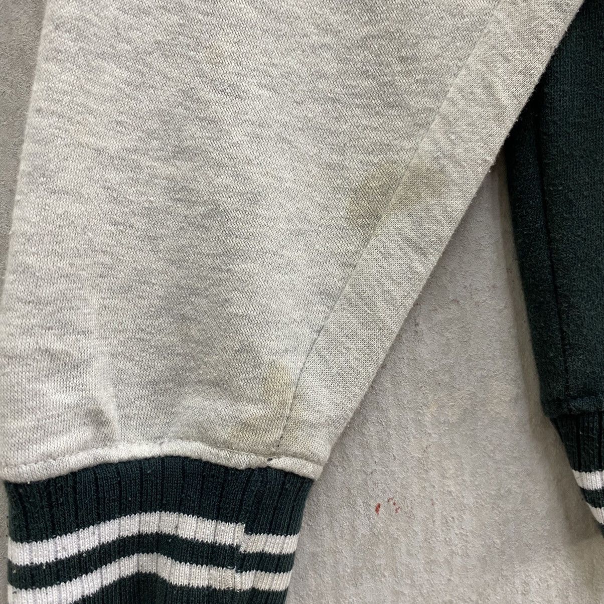 Warner Bros Vintage Tom and Jerry Varsity Jacket Green & Grey Size M Size US M / EU 48-50 / 2 - 10 Thumbnail
