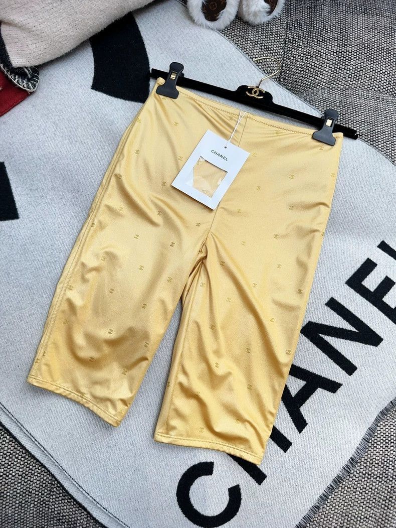 Chanel Chanel Gold CC Logo Biker Shorts Size 28" / US 6 / IT 42 - 7 Thumbnail