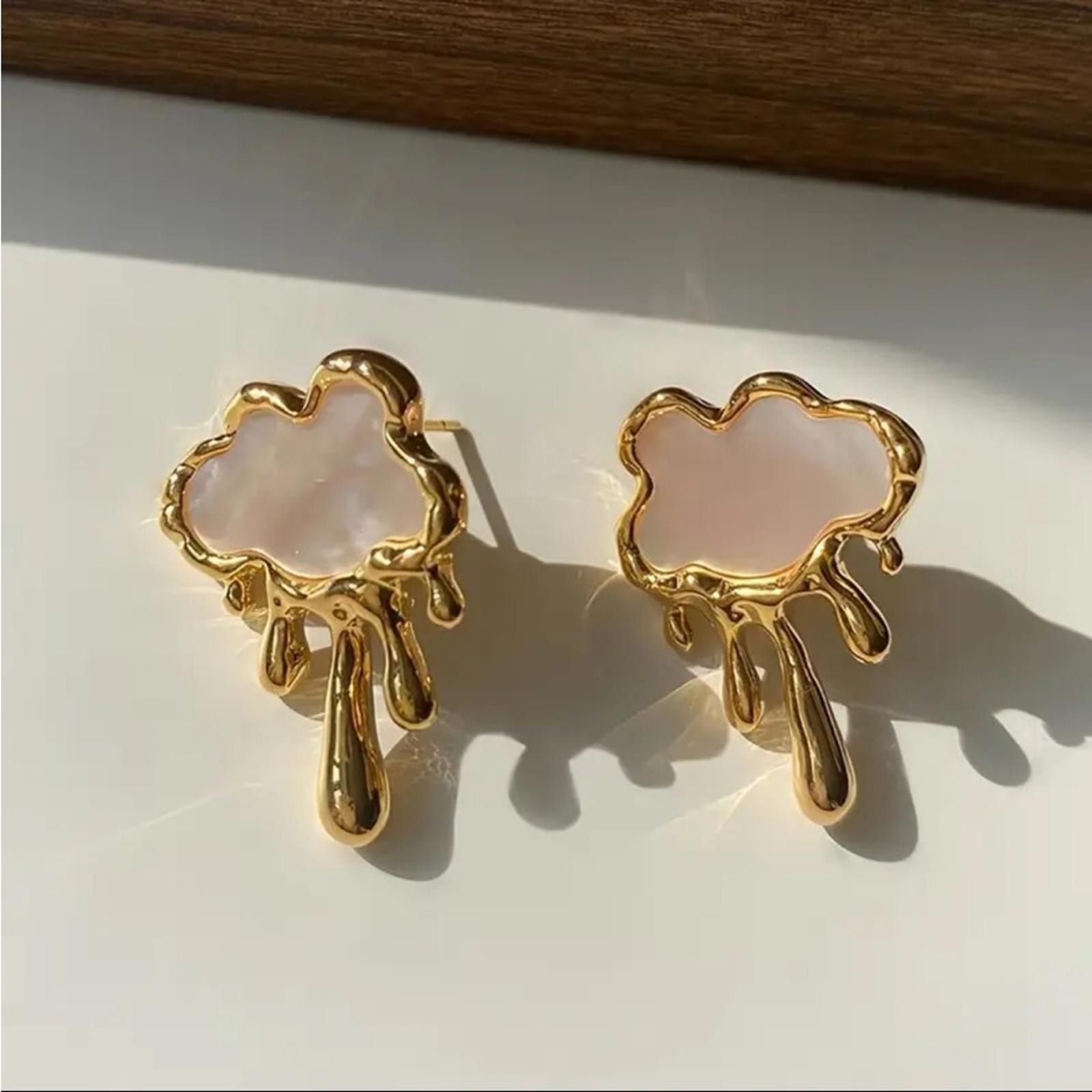 Designer Gold and White Cloud Earrings Stud Size ONE SIZE - 2 Thumbnail