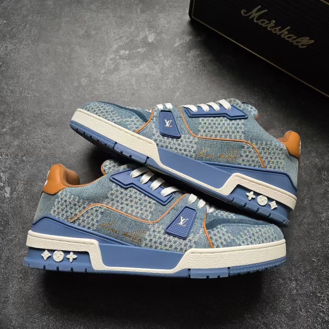 Louis Vuitton Louis Vuitton Training Lowtop Sneakers 40 Men Size US 7.5 / EU 40-41 - 1 Thumbnail