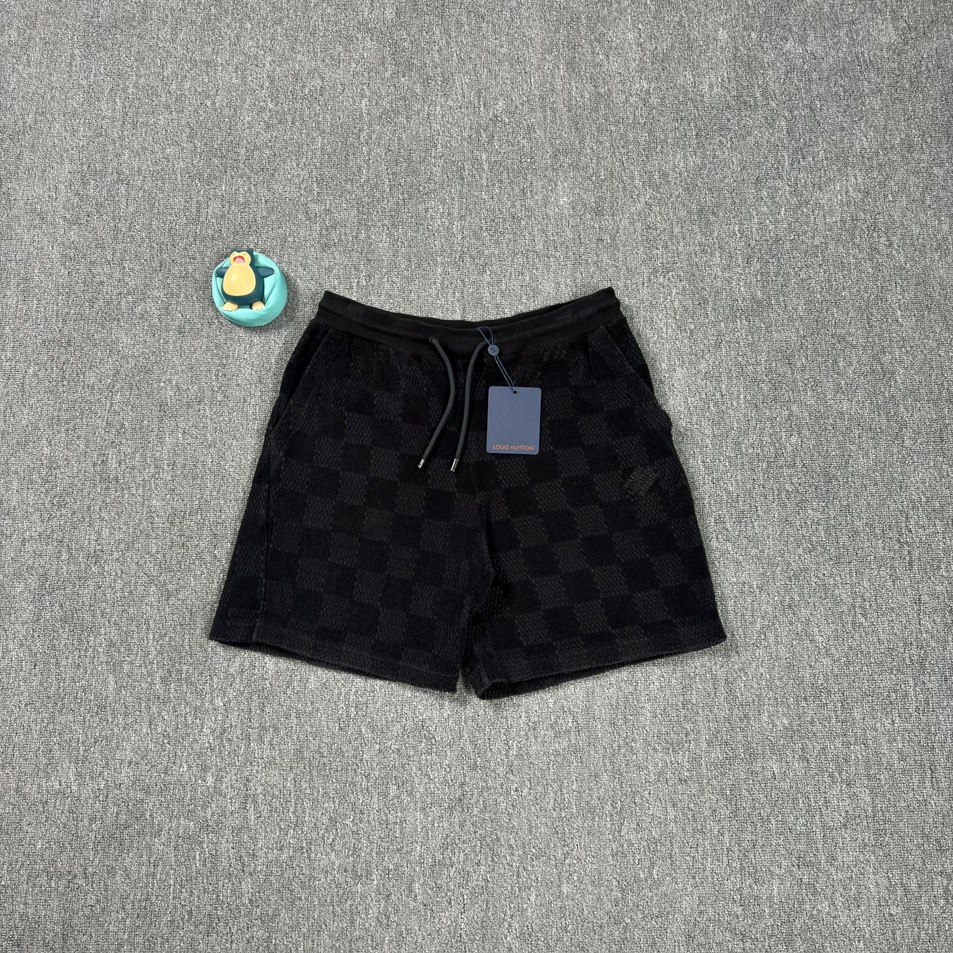 Louis Vuitton Louis Vuitton Pharrell Damier Terry Shorts XS Size US 28 / EU 44 - 1 Thumbnail