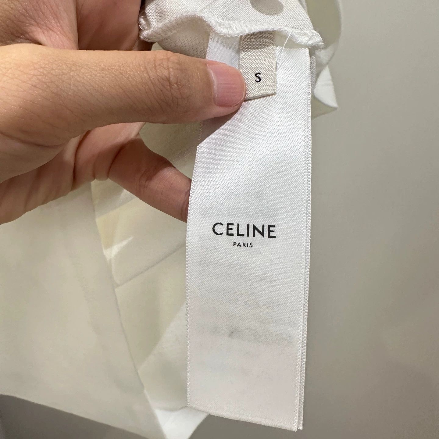 Celine Celine May289 White Classic Logo Embroidered SS Tee S Size S / US 4 / IT 40 - 4 Thumbnail
