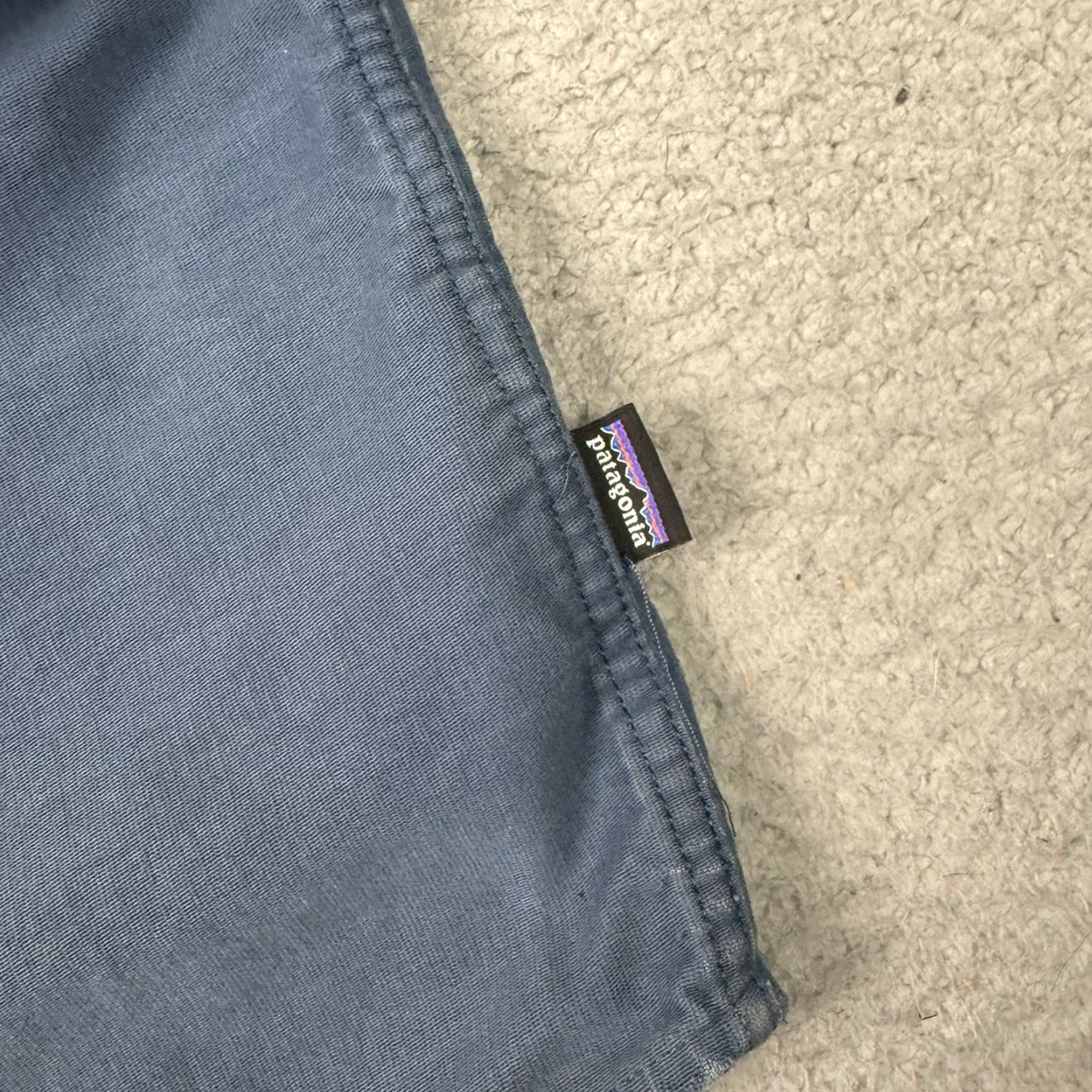 Patagonia Patagonia Shirt Mens L Blue Organic Cotton Flannel Button Up Pockets Casual Distressed Vintage: No (adjusted within constraints) Size US L / EU 52-54 / 3 - 4 Thumbnail