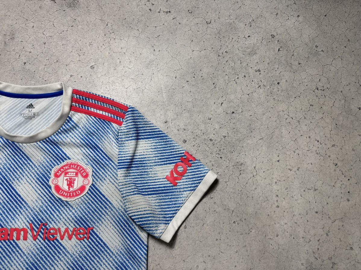 Adidas Adidas FC Manchester United Soccer Jersey 2021/2022 Size US M / EU 48-50 / 2 - 3 Thumbnail