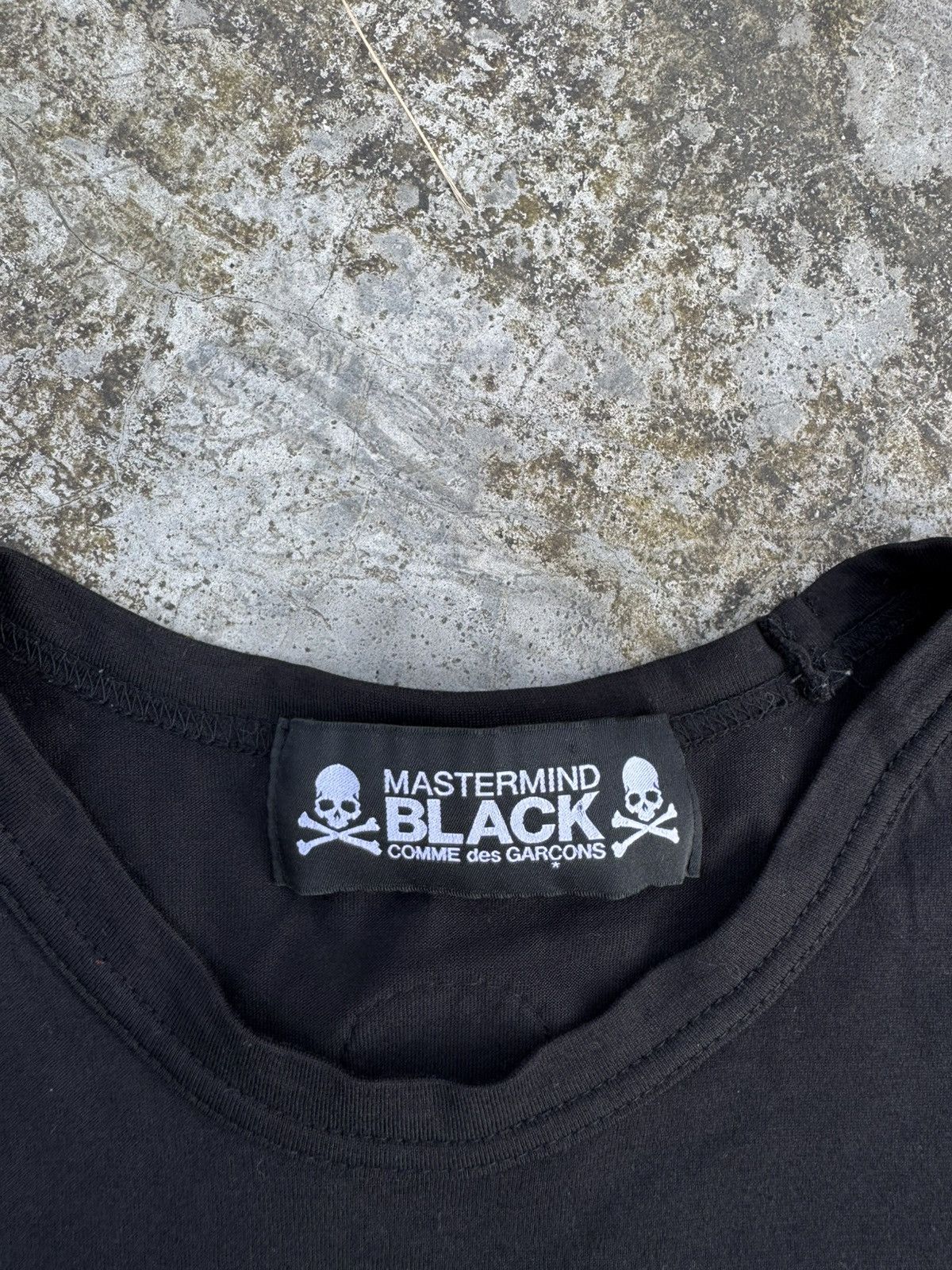 Comme des Garcons Black Mastermind Japan x CDG Black tee Size US M / EU 48-50 / 2 - 3 Thumbnail