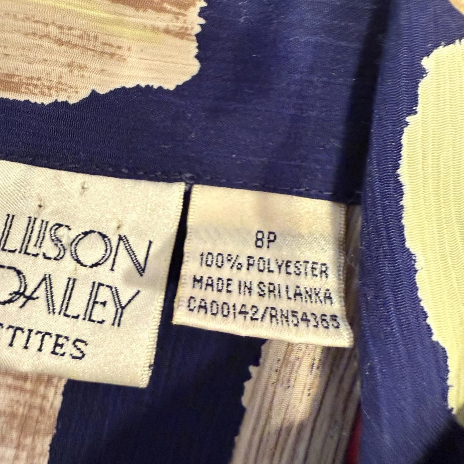 Other Allison Daley Petites coastal patchwork button up top SZ 8P Size M / US 6-8 / IT 42-44 - 7 Thumbnail