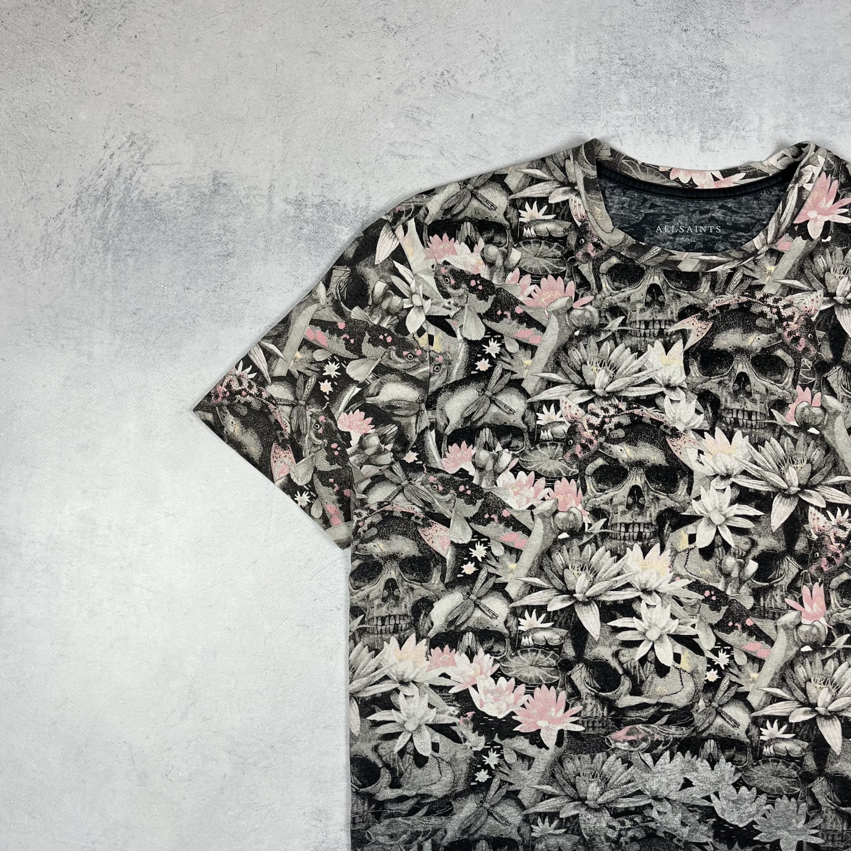 Allsaints Designer AllSaints All Over Print Pound Crew T Shirt Size US S / EU 44-46 / 1 - 6 Thumbnail