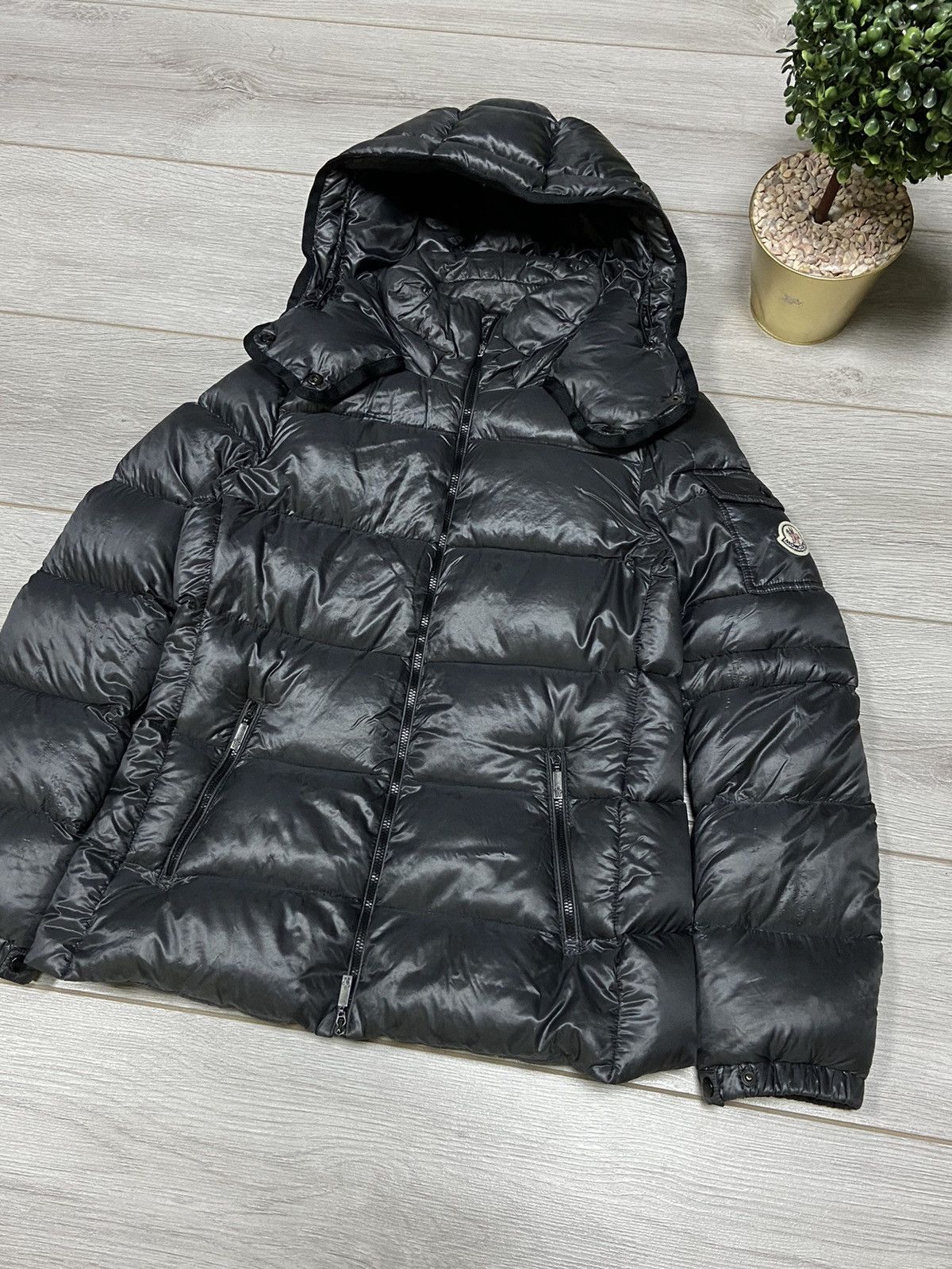 Moncler Moncler Berre Giubbotto puffer down jacket Size S / US 4 / IT 40 - 3 Thumbnail