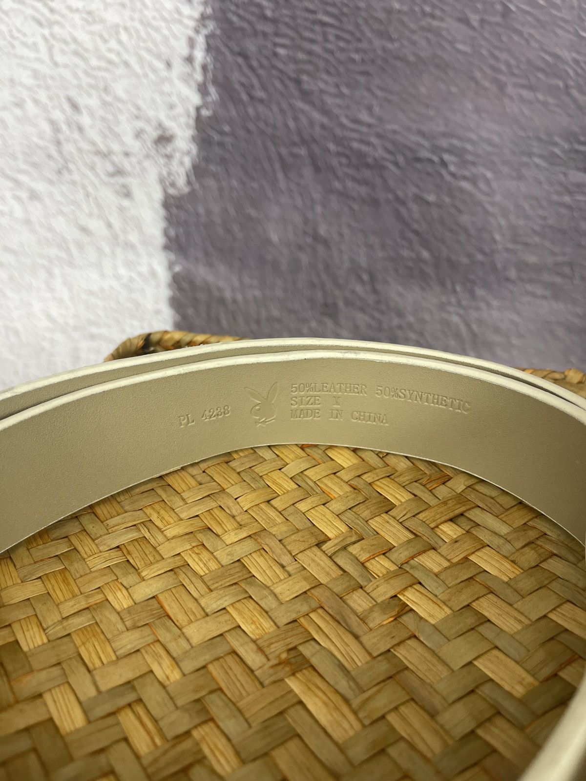 Playboy Playboy vintage size M beige belt leather synthetic Size ONE SIZE - 5 Thumbnail