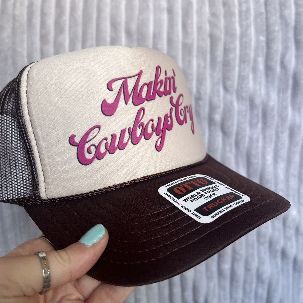 Otto Makin’ cowboys cry country western trucker hat Size ONE SIZE - 2 Thumbnail