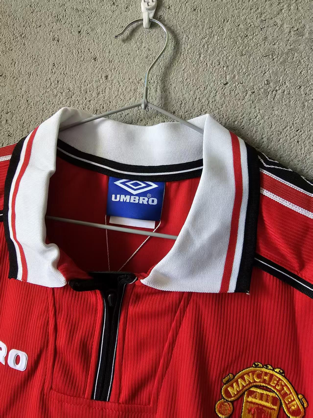 Other 1998 MUFC #7 David Beckham Jersey Home Size US XL / EU 56 / 4 - 7 Thumbnail