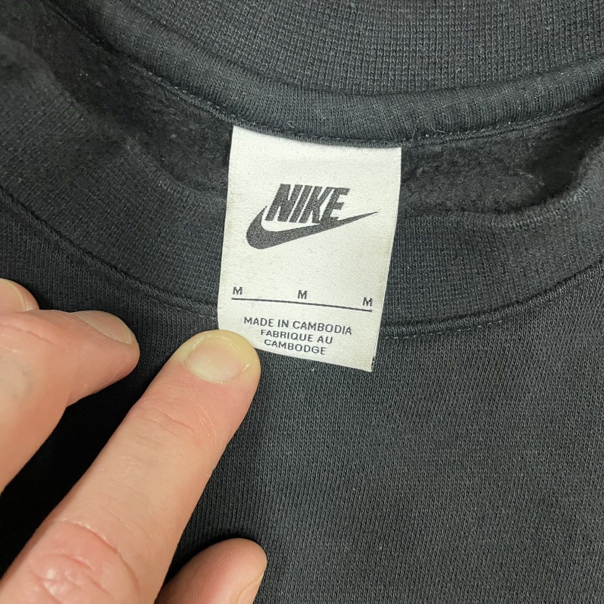 Nike Nike White Tag Black Crewneck - Medium Size US M / EU 48-50 / 2 - 6 Thumbnail
