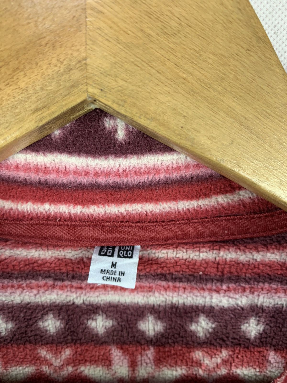 Japanese Brand × Uniqlo Steals! Uniqlo Printed Fleece Christmas Zipper Jacket Size US M / EU 48-50 / 2 - 5 Thumbnail
