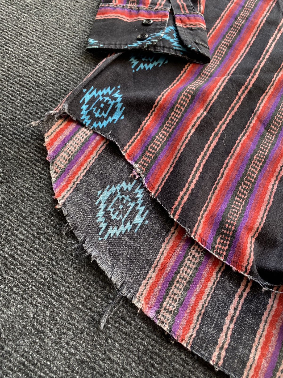 Wrangler 🔥80s Wrangler Brushpopper Western shirt pearl snap aztec xl Size US XL / EU 56 / 4 - 13 Thumbnail