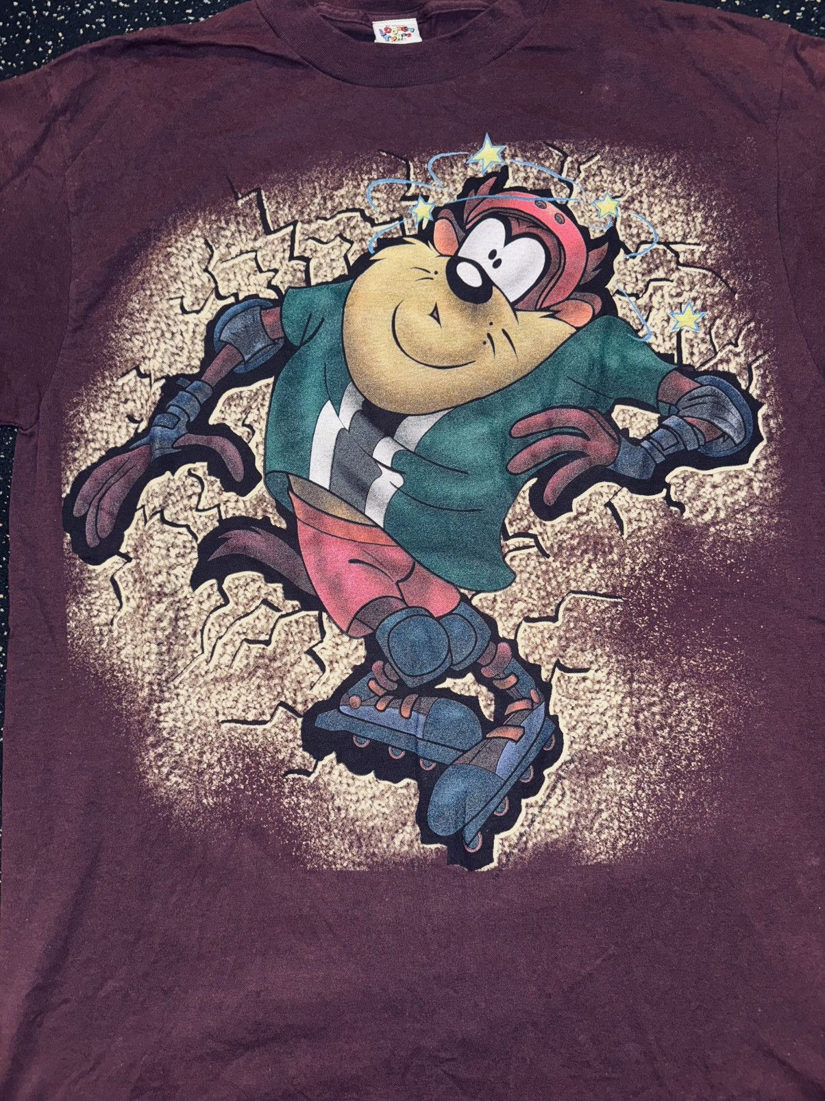 Warner Bros VERY RARE Vintage 1997 Taz Looney Tunes Roller Skate Tee Size US XL / EU 56 / 4 - 2 Thumbnail