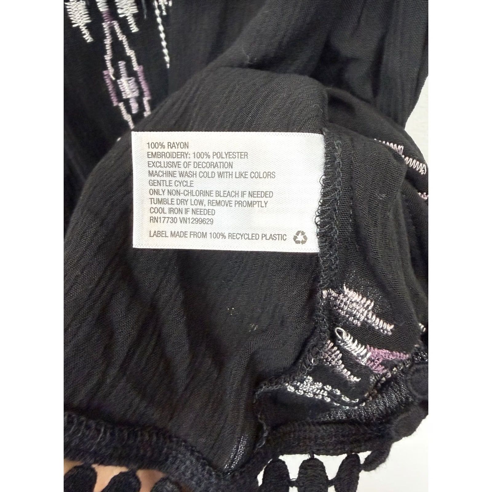 Vintage Knox Rose Mini Dress Womens M Embroidered Peasant Cinch Waist Tassel Geometric Black Sleeveless V-Neck Rayon Short Dress Casual Travel Size M / US 6-8 / IT 42-44 - 6 Thumbnail