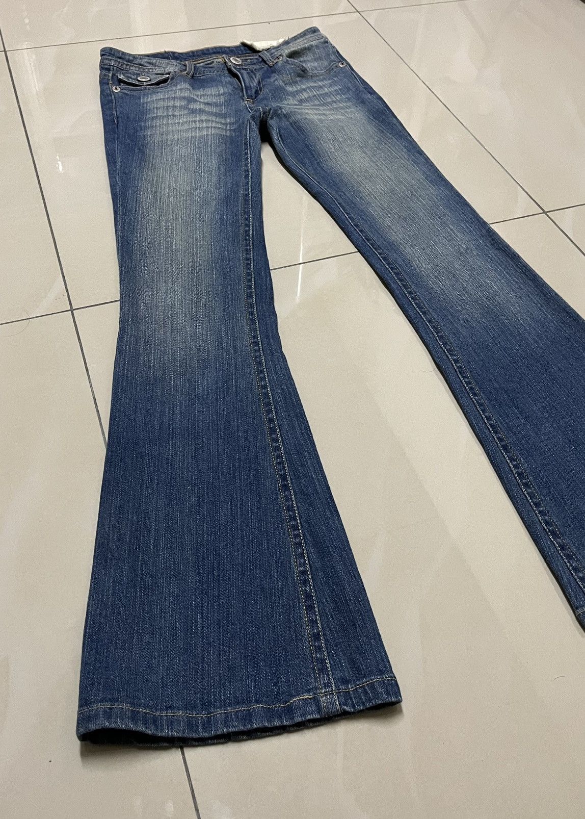If Six Was Nine Flare Jeans Back & Forth low rise faded distressed F1 Size US 29 - 2 Thumbnail