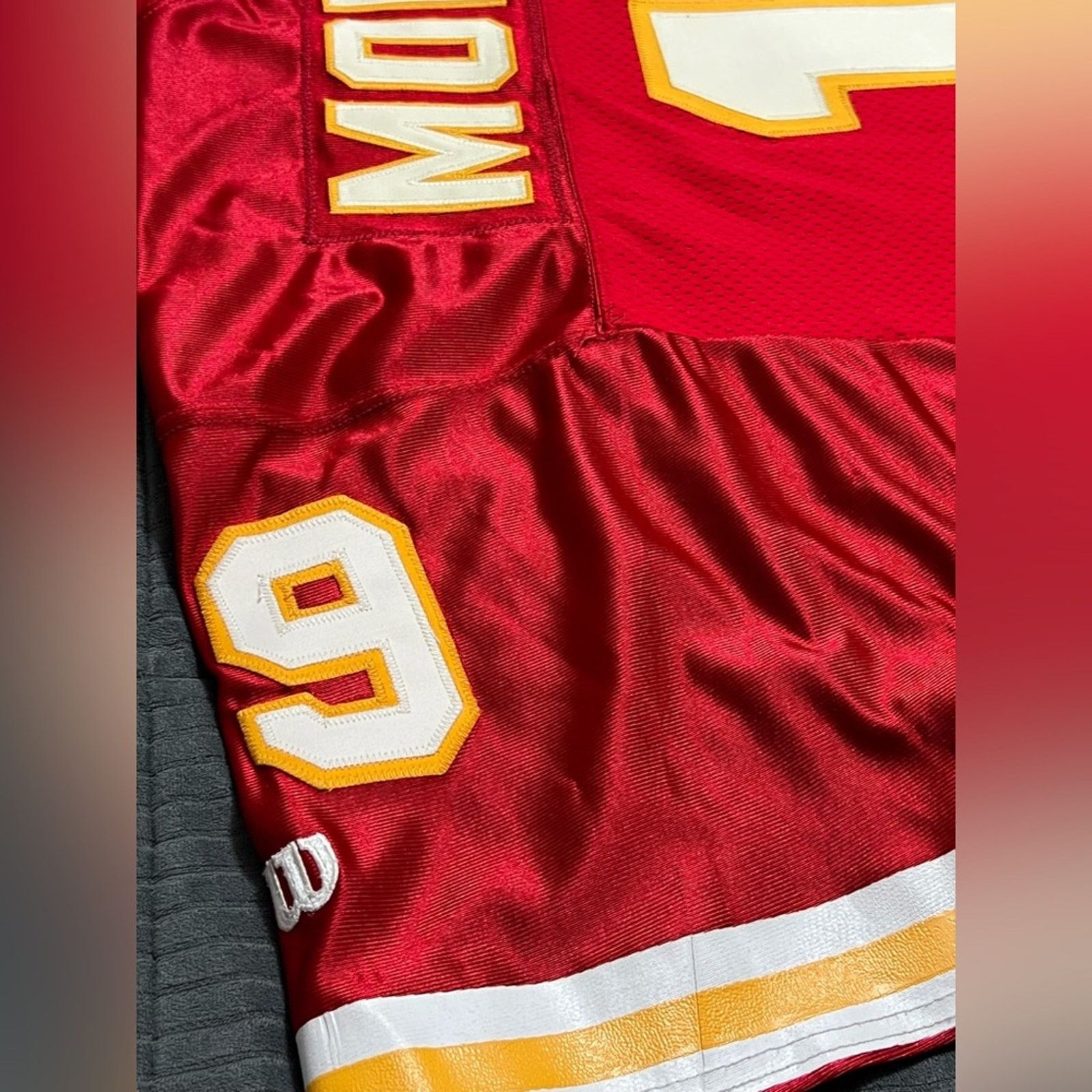 Wilson Wilson Pro Line Authentic #19 MONTANA Chiefs Jersey RARE Size US XL / EU 56 / 4 - 12 Thumbnail