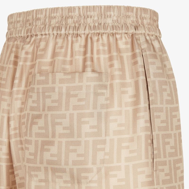 Fendi o1s1wg110526 Trousers in Beige Size US 34 / EU 50 - 3 Thumbnail