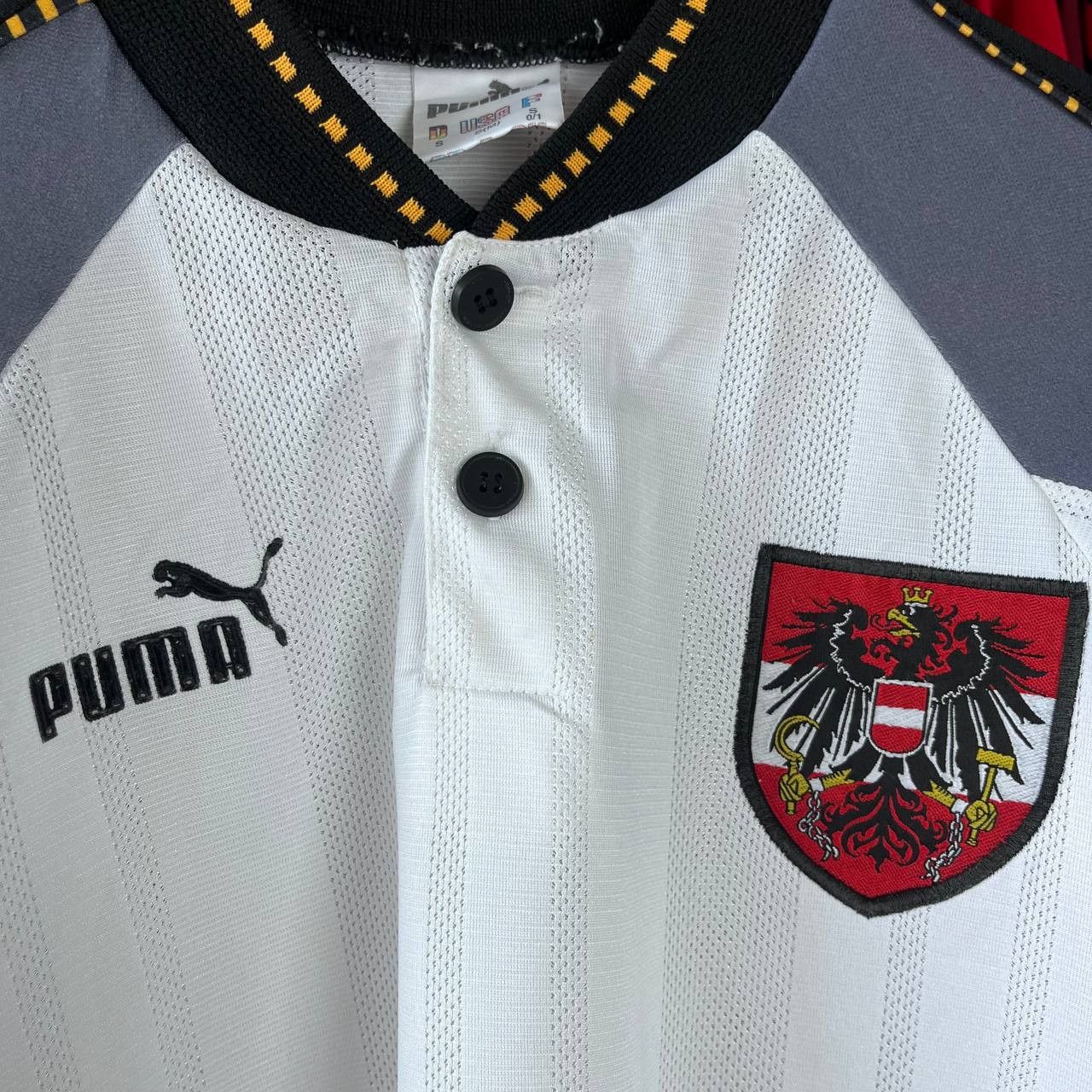 Puma Vintage Austria 1997/1998 Football Soccer Jersey Size US S / EU 44-46 / 1 - 3 Thumbnail