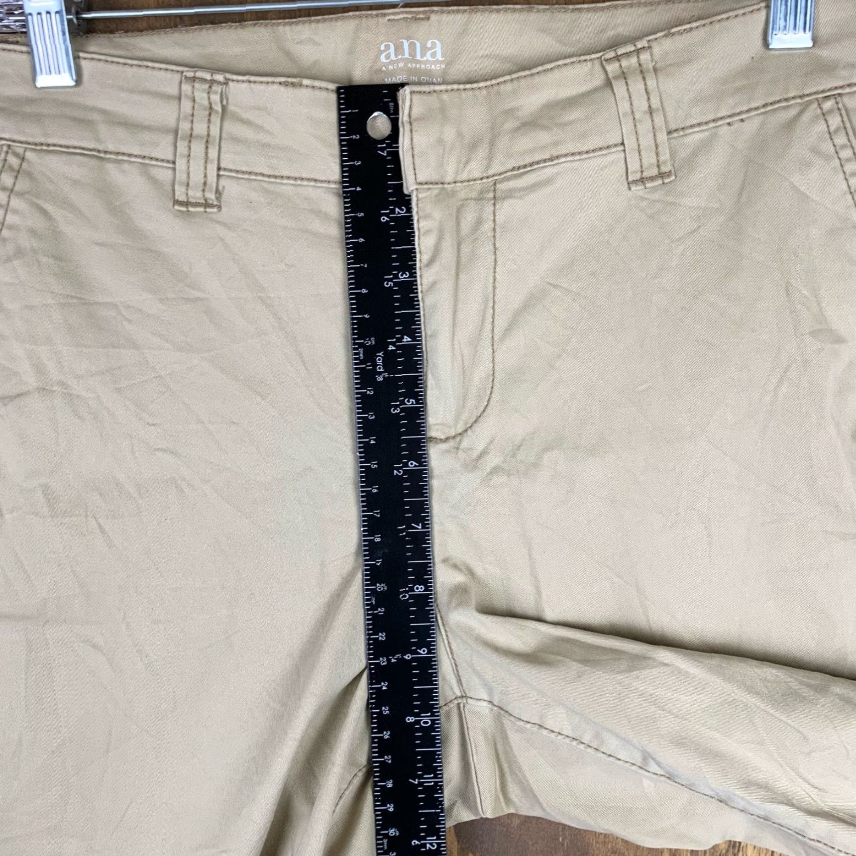 Vintage VINTAGE a.n.a Womens Pants Tan Chino Crop Capris Mid Rise Stretch 8 Casual Workwear Size 34" / US 12 / IT 48 - 7 Thumbnail
