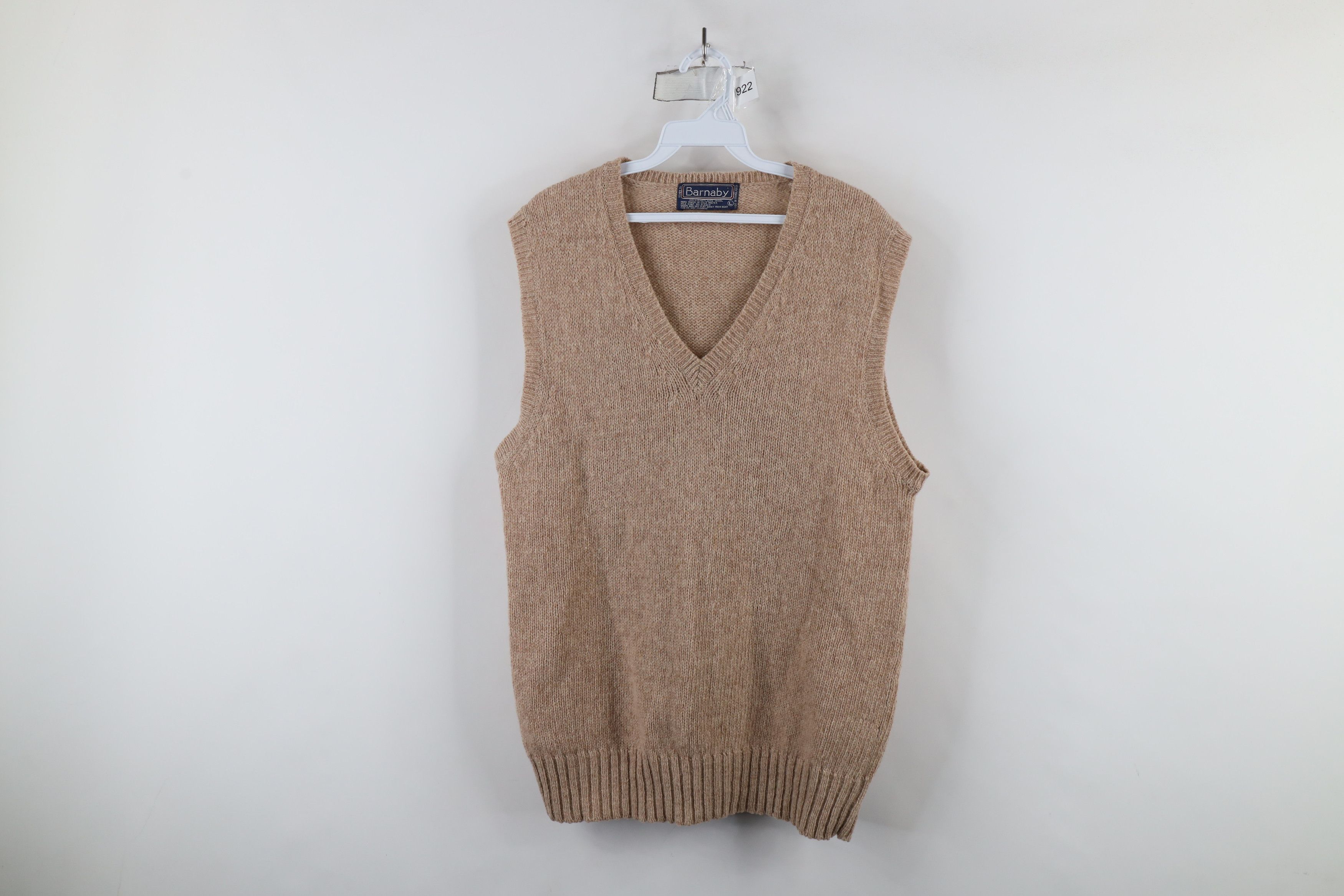 Vintage Vintage 70s Streetwear Wool Knit V-Neck Sweater Vest Size US L / EU 52-54 / 3 - 1 Thumbnail