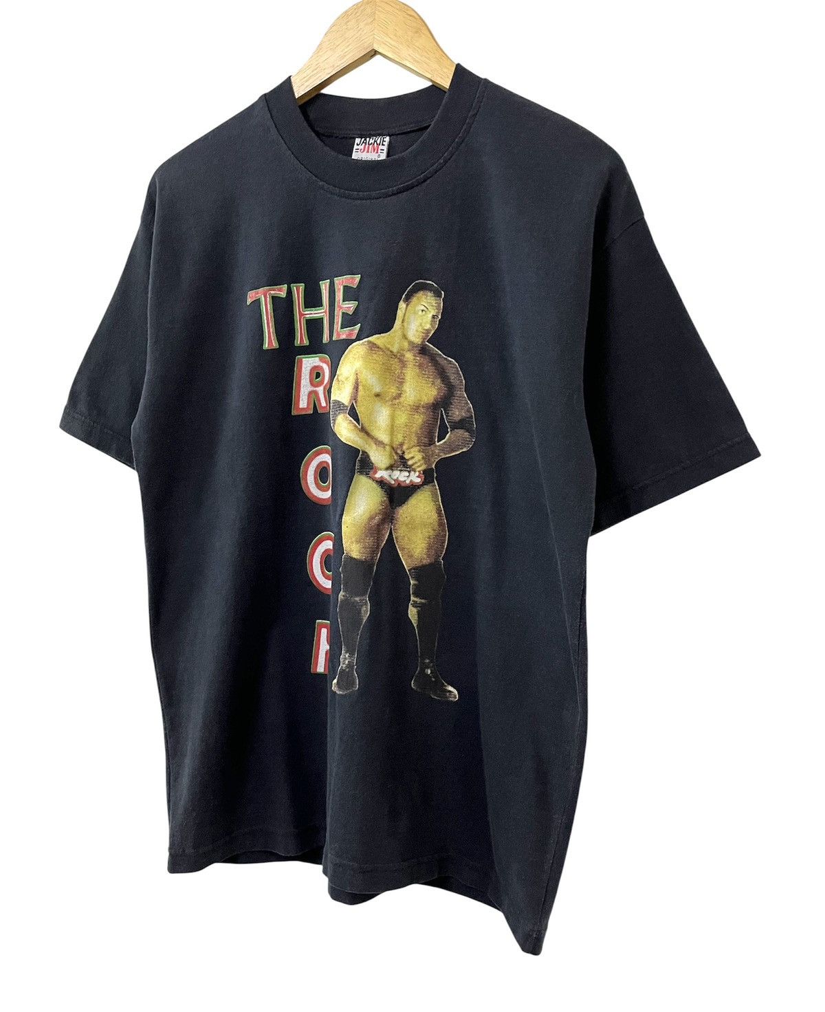 WWE VINTAGE THE ROCK DWAYNE JOHNSON PRO WRESTLER WWE WWF TSHIRT Size US L / EU 52-54 / 3 - 4 Thumbnail
