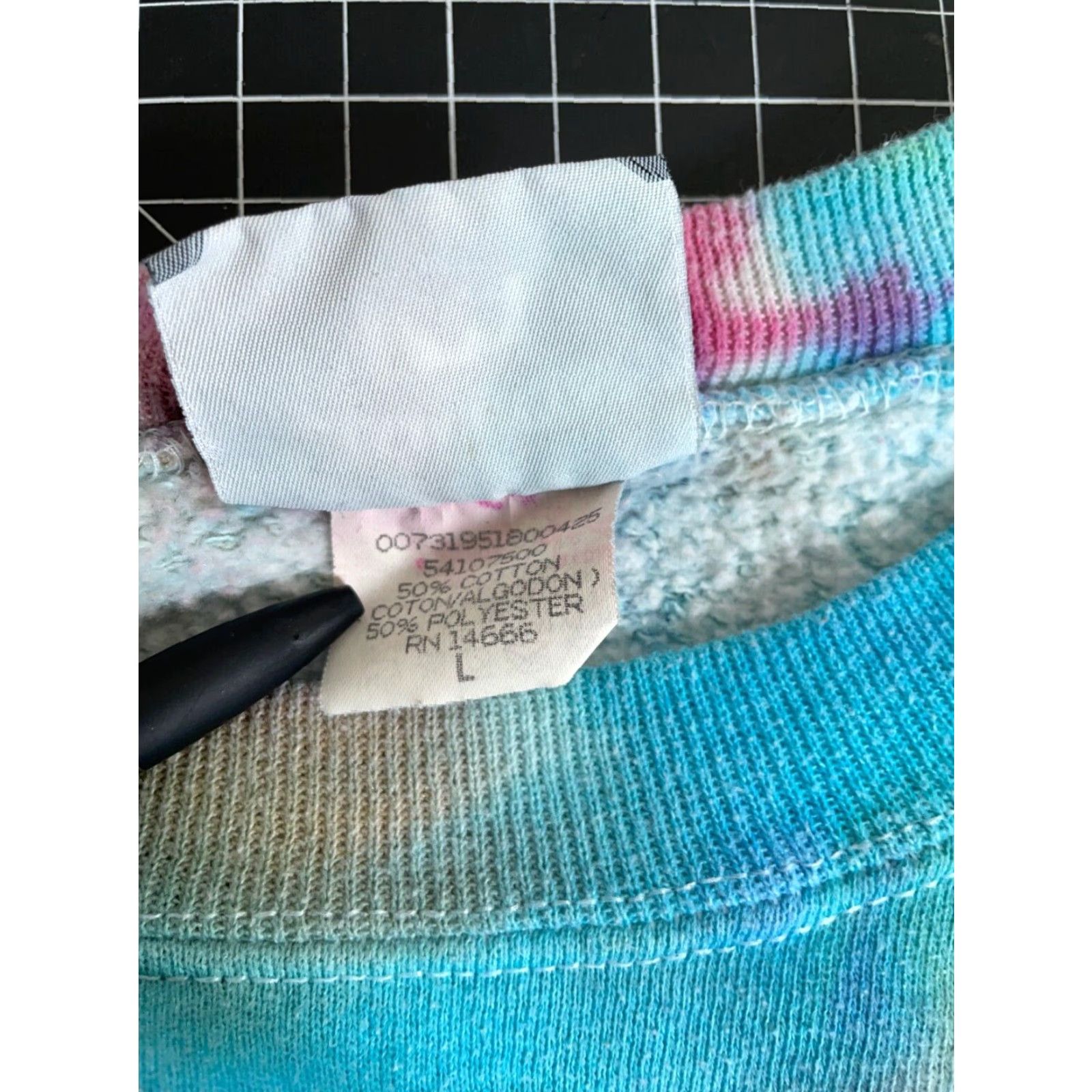 Lee VTG Lee Heavyweight Tie Dye Sweatshirt Adult Large Blue Pink Hippie USA Tag Size US L / EU 52-54 / 3 - 4 Thumbnail