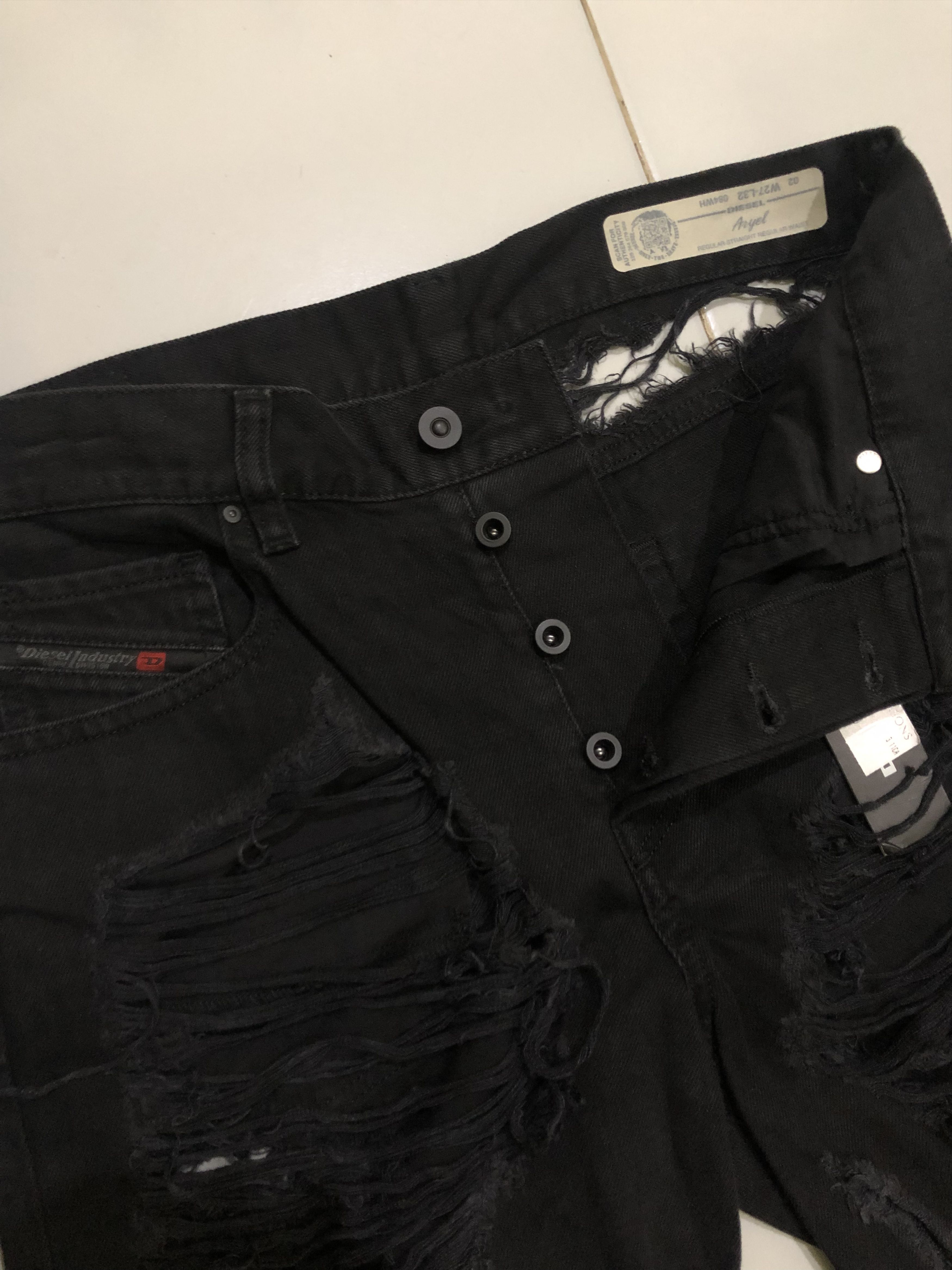 Diesel BNWT Diesel Aryel 084WH Distressed Black Jeans Size 30" / US 8 / IT 44 - 7 Thumbnail