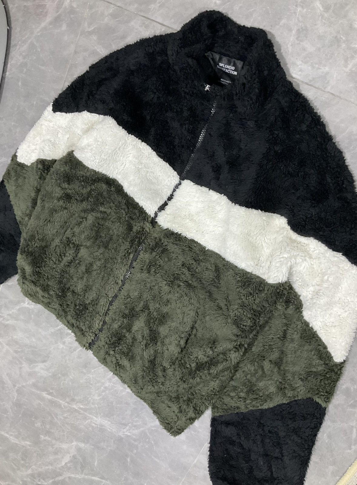 Japanese Brand Fleece Jacket Casual Warm Clothes Size US L / EU 52-54 / 3 - 4 Thumbnail