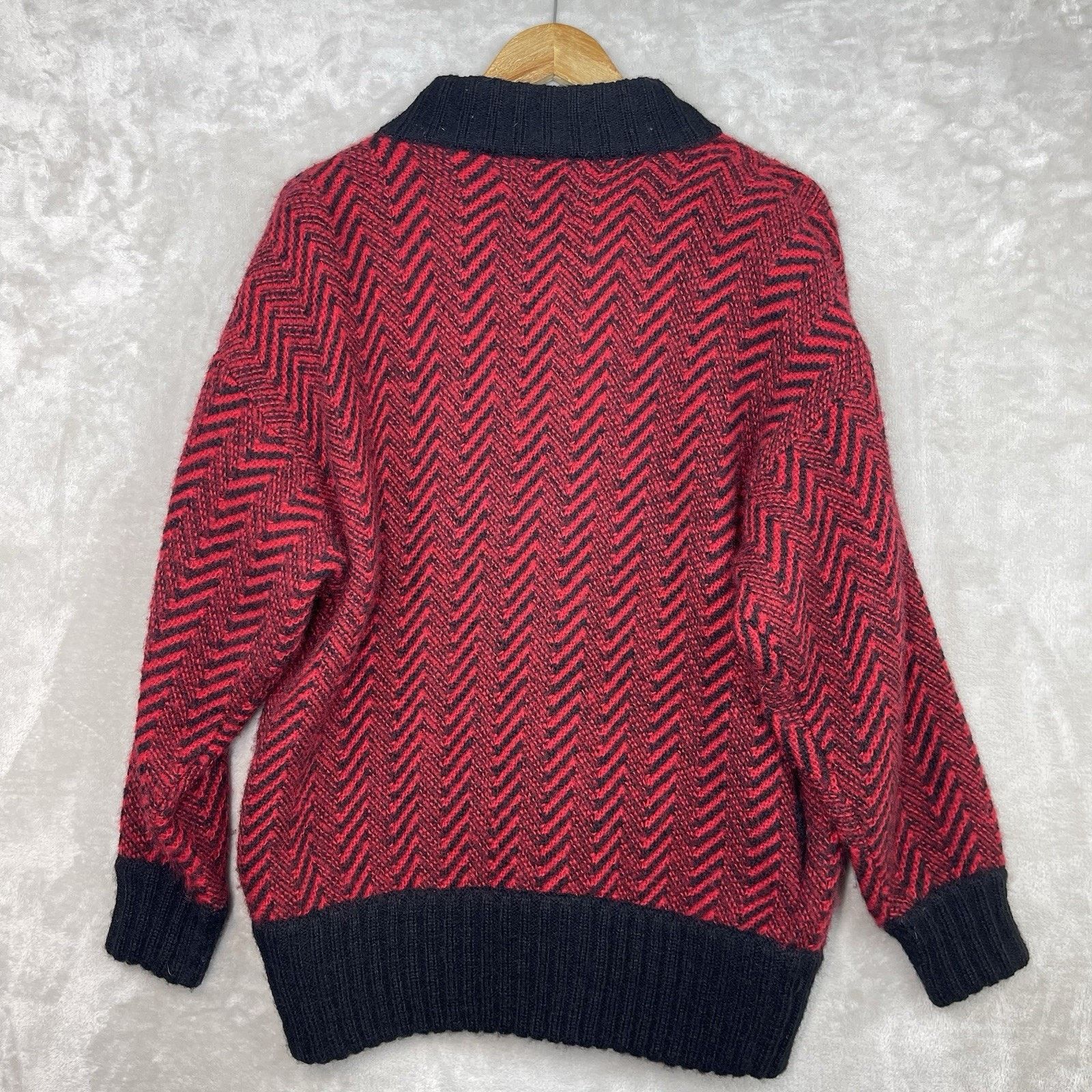 Other Vintage Saito Mohair Chevron Cardigan Red Black 80s Grail Size S / US 4 / IT 40 - 11 Thumbnail