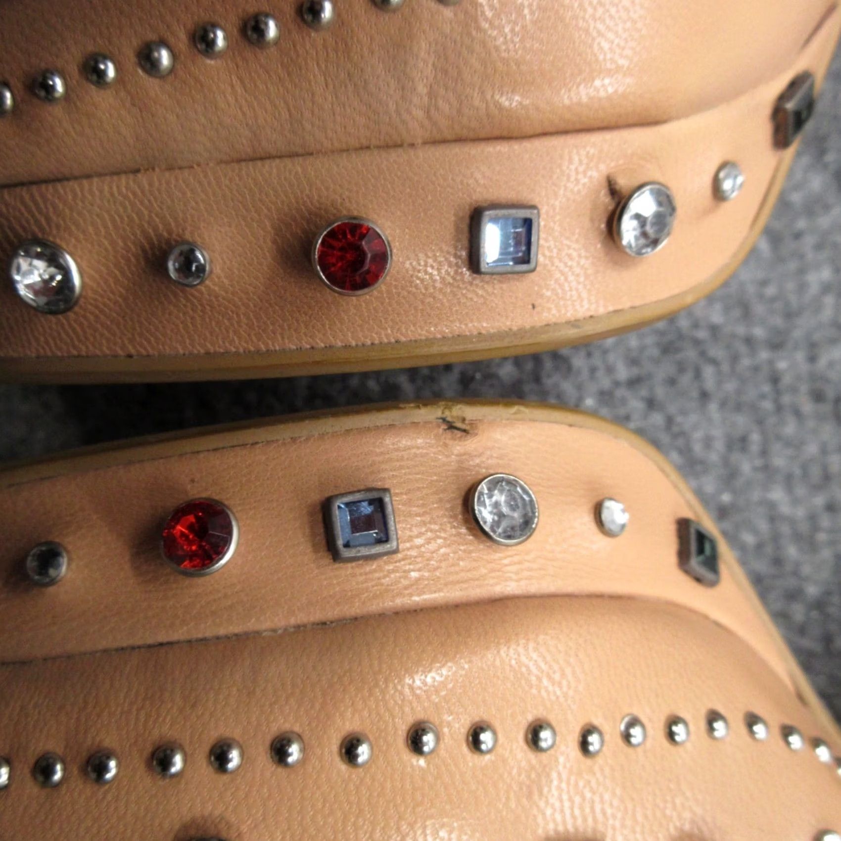 Vintage Miss L'Fire Showgirl Sandal Womens 9 Beige Leather Studded Rhinestone Slip-On Block Heel Shoes 40 Size US 9 / IT 39 - 7 Thumbnail