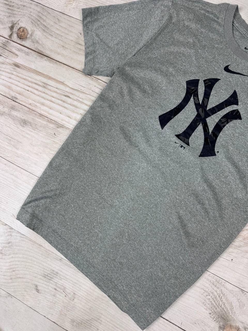 New York Yankees Nike New York Yankees T Shirt Big Logo Size US L / EU 52-54 / 3 - 3 Thumbnail