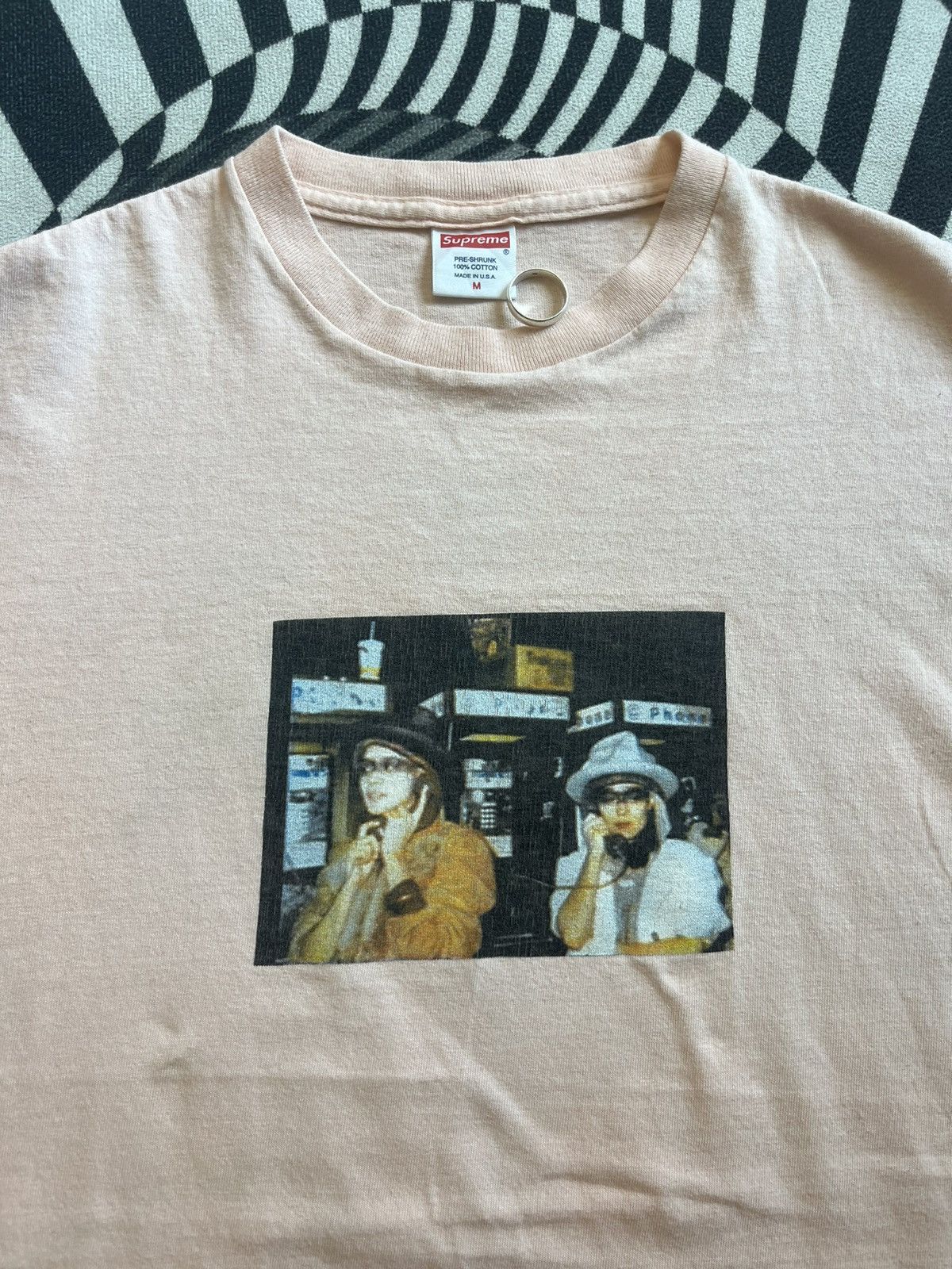 Supreme Supreme Phone Tee Photo Collection 18’s Tshirt Size US M / EU 48-50 / 2 - 8 Thumbnail