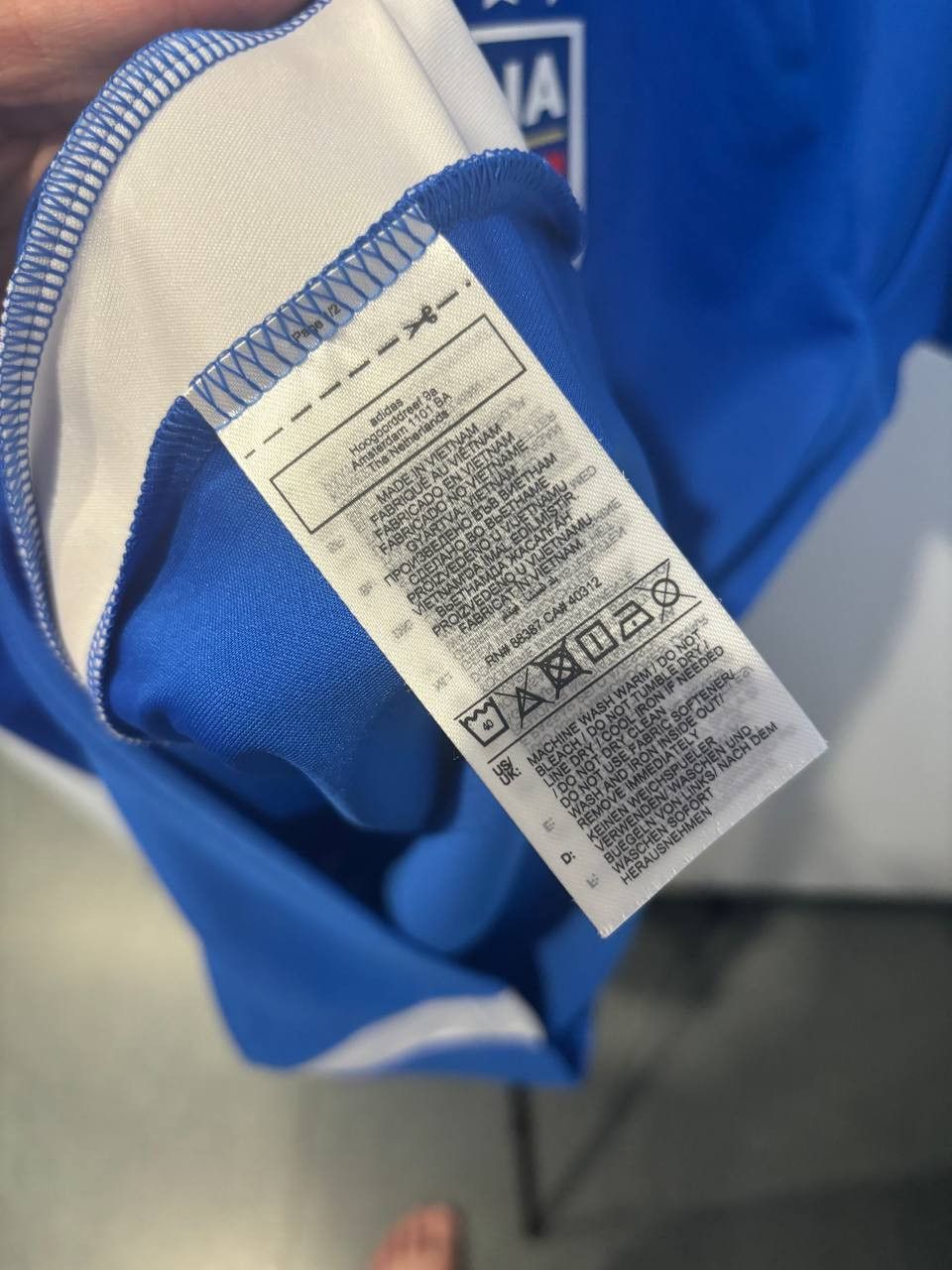 Adidas 2024 Adidas Italy Soccer Fan Home Jersey IQ0500 football Size US S / EU 44-46 / 1 - 5 Thumbnail