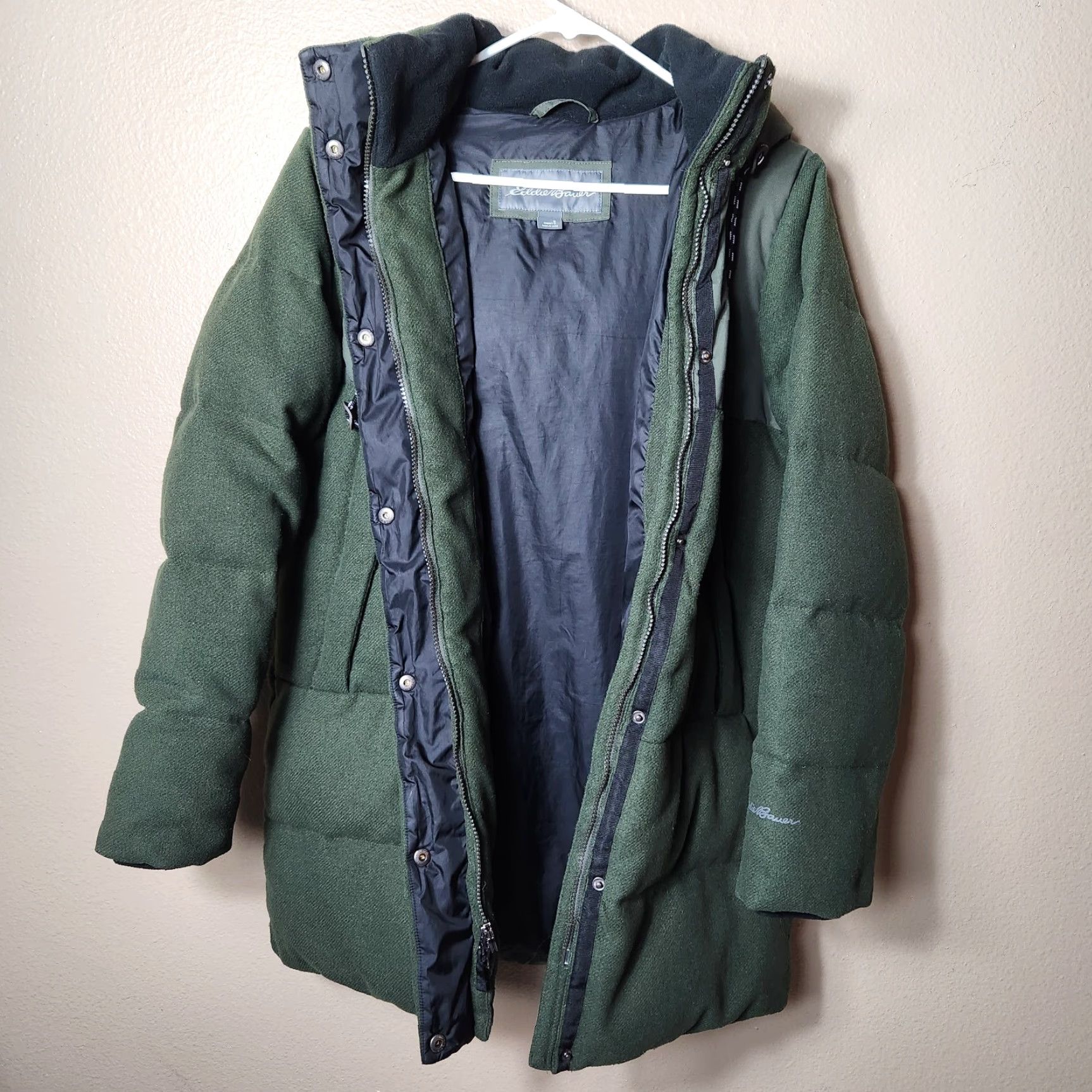 Eddie Bauer Eddie Bauer Womens Olive Wool Blend Hooded Down Puffer Coat S Coat Womens Wool Blend Hooded Down Puffer Coat Olive Green Size S / US 4 / IT 40 - 2 Thumbnail